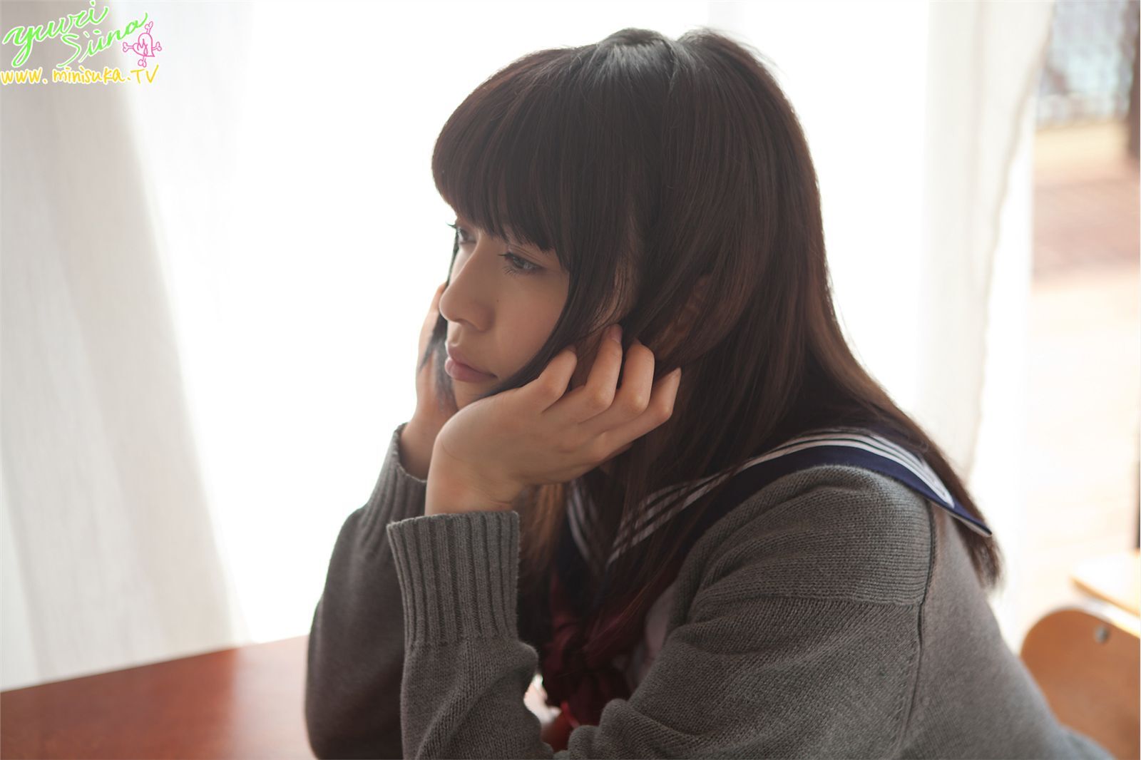 现役女子高生 Yuuri Shiina [Minisuka.tv] 2011.07